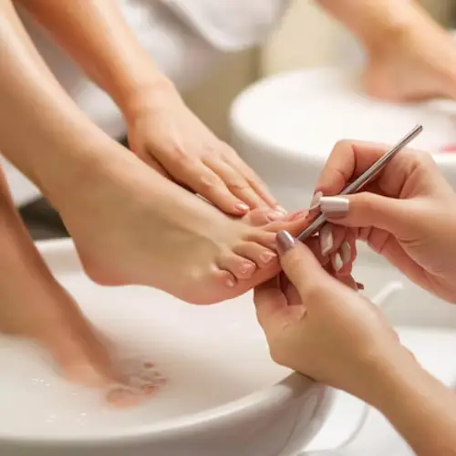 Manicure & Pedicure